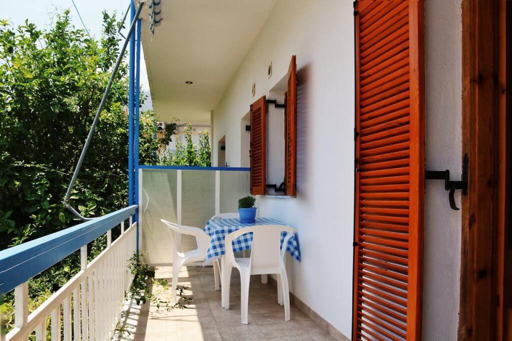 Selfcatering -Studio Helen No 7 Ксиропигадо Экстерьер фото